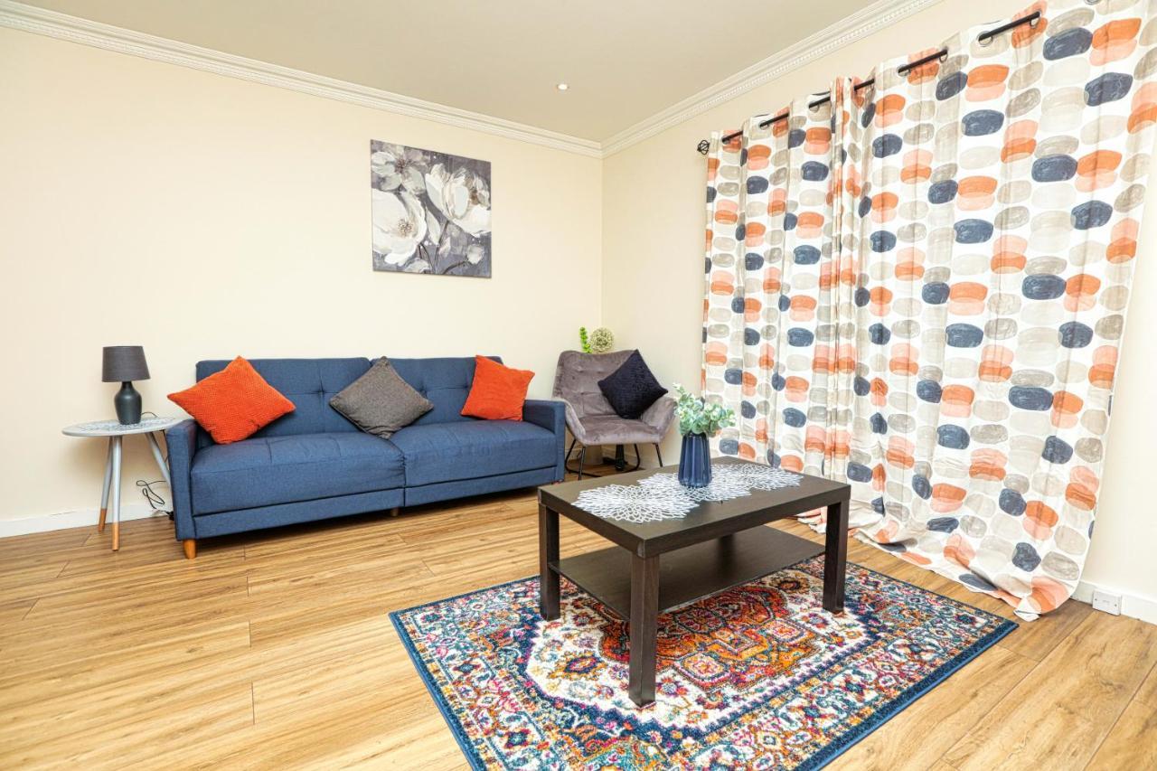 Surespring Apartment Erith Экстерьер фото